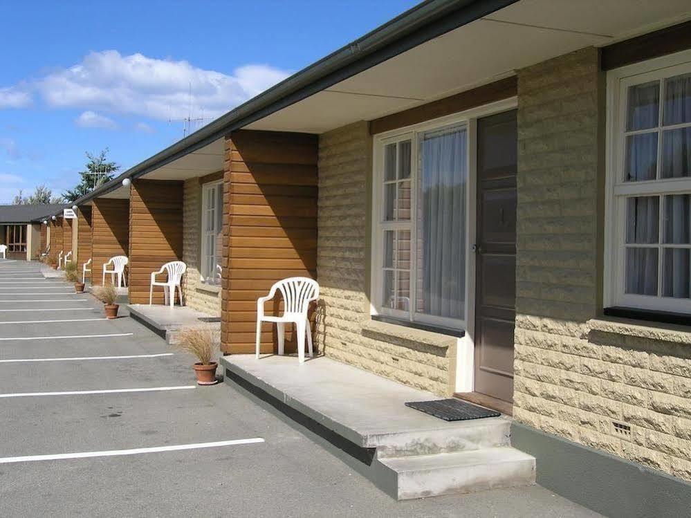 Cedar Lodge Motel ทิมารู ภายนอก รูปภาพ